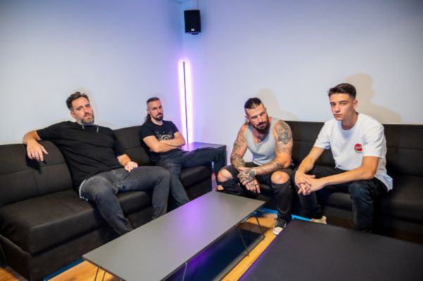 Band LineUp
