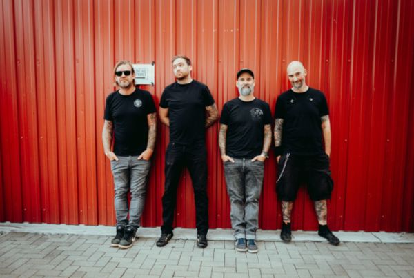 Band LineUp