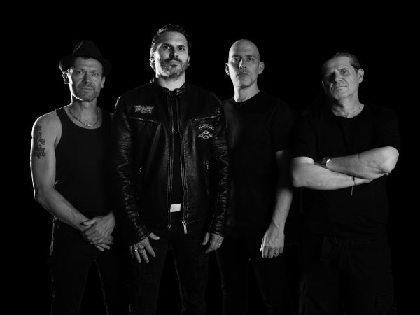 Band LineUp