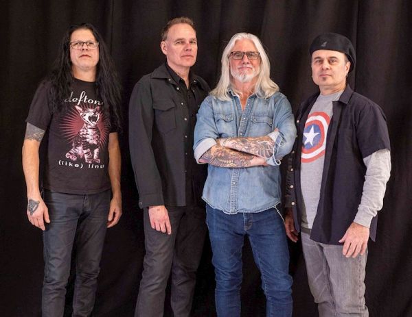Band LineUp
