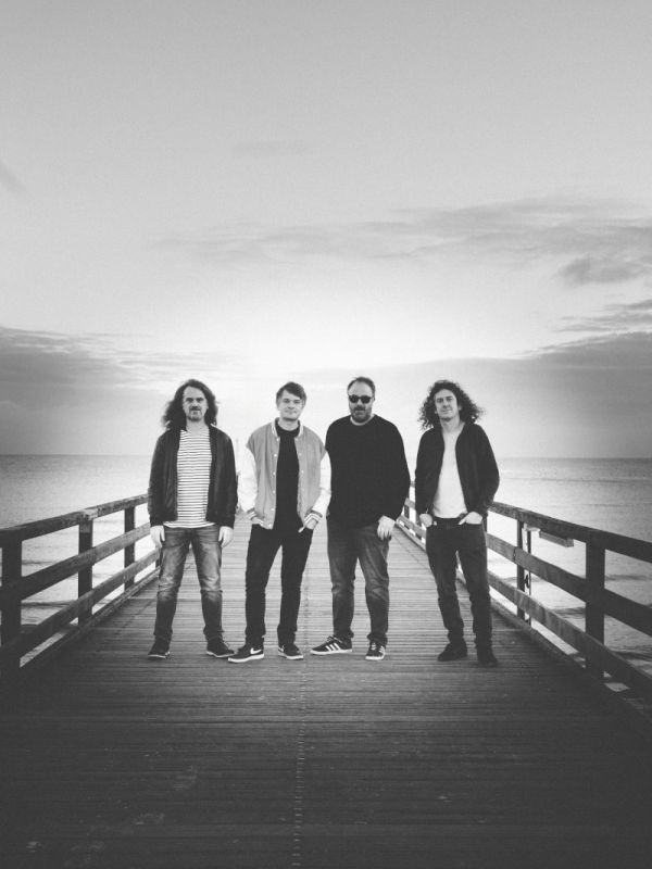 Band LineUp