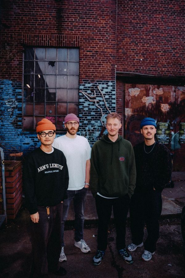 Band LineUp