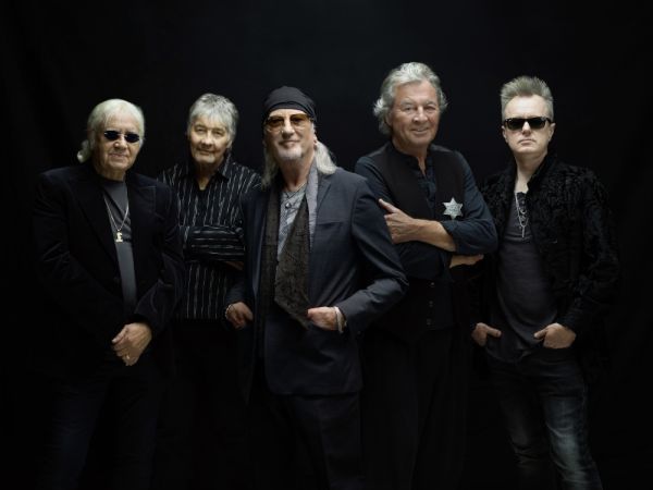 Band LineUp
