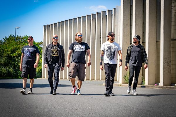 Band LineUp
