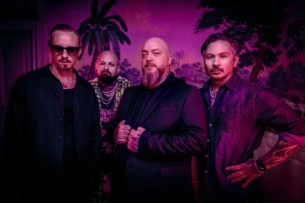Band LineUp