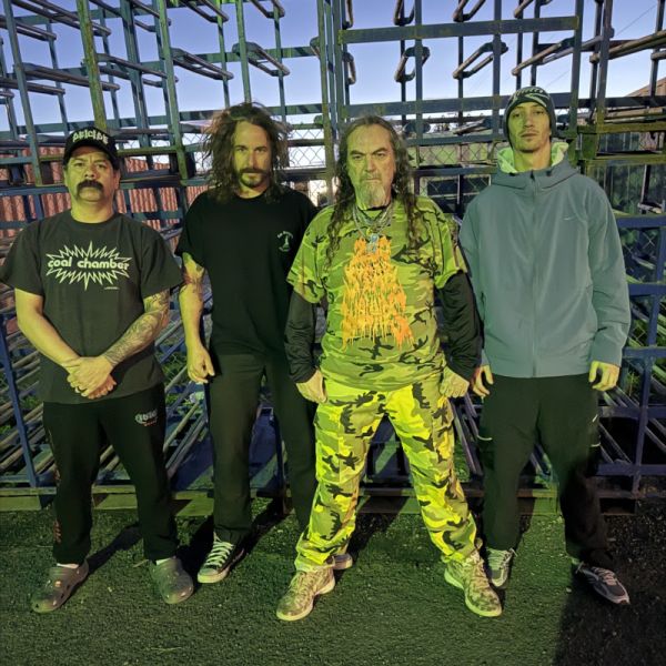 Band LineUp