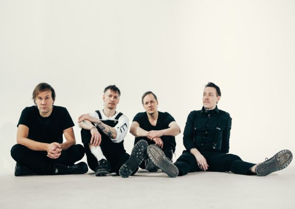 Band LineUp