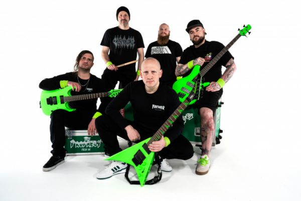 Band LineUp